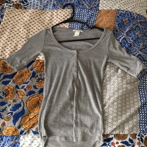 H&M Ribbed Grey and Pink Top